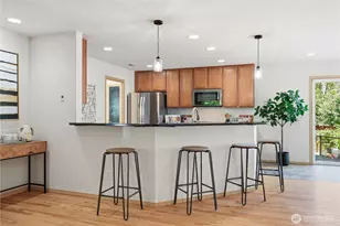 7021 Carmichael Ave SE, Snoqualmie, WA 98065 - Photo 11