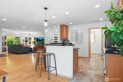 7021 Carmichael Avenue SE, Snoqualmie, WA 98065 - Photo 13