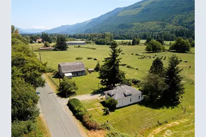 35240 Lyman Hamilton Highway, Sedro Woolley, WA 98284 - Photo 1