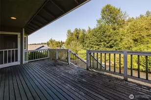 5305 Harbor Ridge Dr, Bremerton, WA 98312 - Photo 35