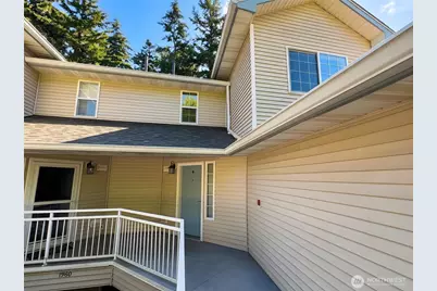 1966 S 368th Place #1966, Federal Way, WA 98003 - Photo 3
