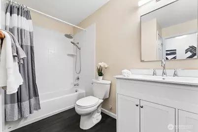 14602 NE 51st Street #D1, Bellevue, WA 98007 - Photo 15
