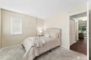 14602 NE 51st St, Bellevue, WA 98007 - Photo 13