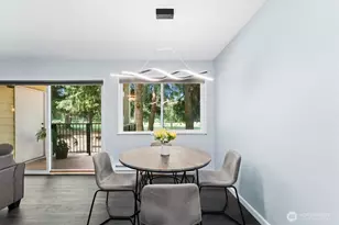 14602 NE 51st St, Bellevue, WA 98007 - Photo 9