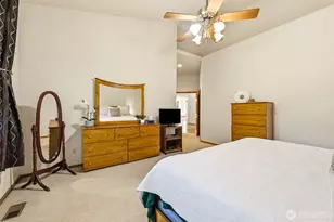 11033 169th Pl NE, Redmond, WA 98052 - Photo 17