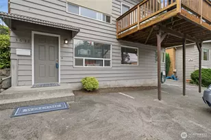 3637 Woodlawn Ave N, Seattle, WA 98103 - Photo 5