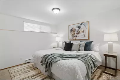 3637 Woodlawn Avenue N, Seattle, WA 98103 - Photo 23
