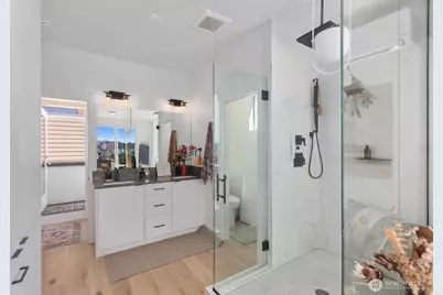 916 NW 56th Street #G, Seattle, WA 98107 - Photo 17