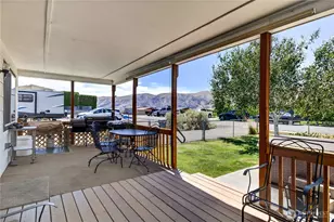 301 Arrowhead Pl SW, Mattawa, WA 99349 - Photo 3