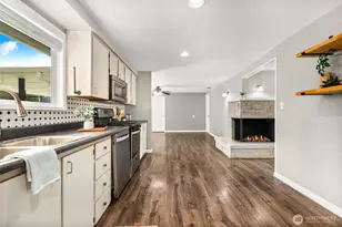 1217 S Walnut St, Burlington, WA 98233 - Photo 13