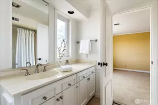 2374 Soundview Dr, Langley, WA 98260 - Photo 31