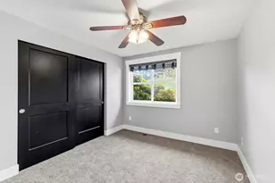 20205 120th St Ct E, Bonney Lake, WA 98391 - Photo 13