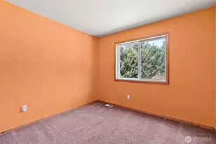 21503 21st St E, Lake Tapps, WA 98391 - Photo 25