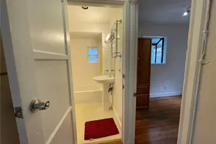 13729 Stone Ave N, Seattle, WA 98133 - Photo 7