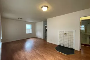 13729 Stone Ave N, Seattle, WA 98133 - Photo 5