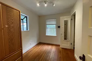 13729 Stone Ave N, Seattle, WA 98133 - Photo 9