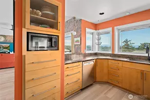 682 El Prado Ave, Coupeville, WA 98239 - Photo 27