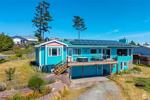 682 El Prado Ave, Coupeville, WA 98239 - Photo 5