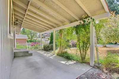 201 E Beech Street, Everett, WA 98203 - Photo 3