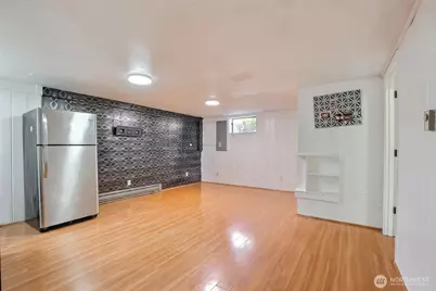 201 E Beech Street, Everett, WA 98203 - Photo 9