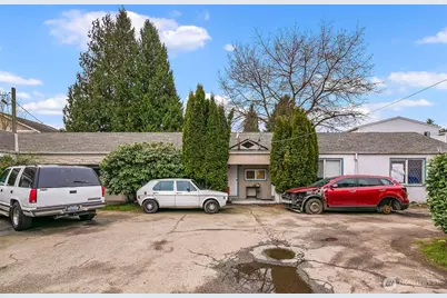 10531 Aurora Avenue N, Seattle, WA 98133 - Photo 7