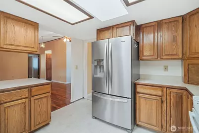 9219 Donna Court SE, Olympia, WA 98513 - Photo 3
