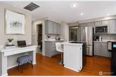 4560 186th Avenue SE, Issaquah, WA 98027 - Photo 9