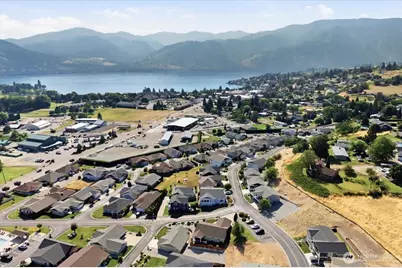 515 Village Drive, Manson, WA 98831 - Photo 17