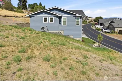 515 Village Drive, Manson, WA 98831 - Photo 7