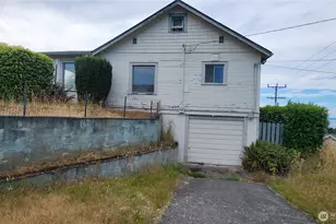 301 W 3rd St, Port Angeles, WA 98362 - Photo 3