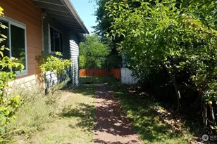 12536 SE 53rd St, Bellevue, WA 98006 - Photo 3