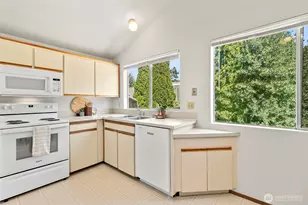 25312 45th Ave S, Kent, WA 98032 - Photo 11