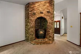 2102 Mark St, Olympia, WA 98516 - Photo 7