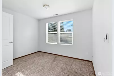 2111 Chesney Road E, Tacoma, WA 98445 - Photo 15