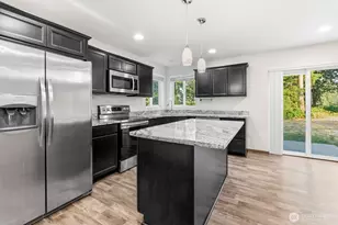 2111 Chesney Rd E, Tacoma, WA 98445 - Photo 9