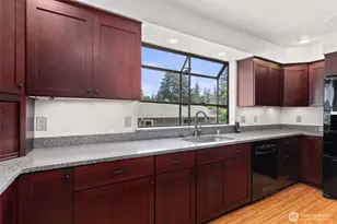 8123 Veterans Dr SW, Lakewood, WA 98498 - Photo 9