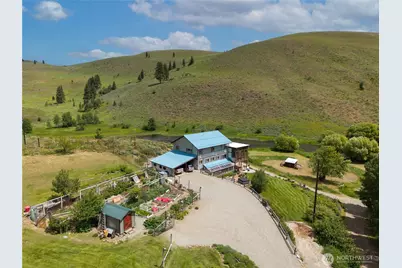 494 Rendezvous Road, Winthrop, WA 98862 - Photo 21