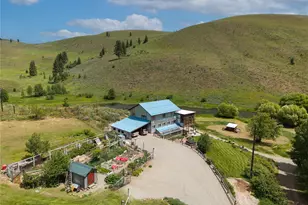 494 Rendezvous Rd, Winthrop, WA 98862 - Photo 21
