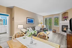 12712 Admiralty Way, Everett, WA 98204 - Photo 7
