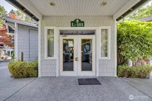 12712 Admiralty Way, Everett, WA 98204 - Photo 23