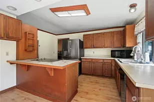 9901 76th St SW, Lakewood, WA 98498 - Photo 9