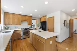 14805 Old Redmond Rd, Redmond, WA 98052 - Photo 9