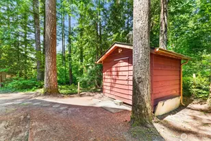 8625 Golden Valley Dr, Maple Falls, WA 98266 - Photo 27