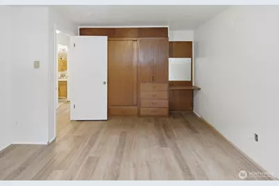 565 -569 Lee Street, Seattle, WA 98109 - Photo 21