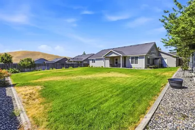 2670 Hickory Avenue, West Richland, WA 99353 - Photo 25