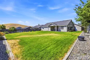 2670 Hickory Ave, West Richland, WA 99353 - Photo 25