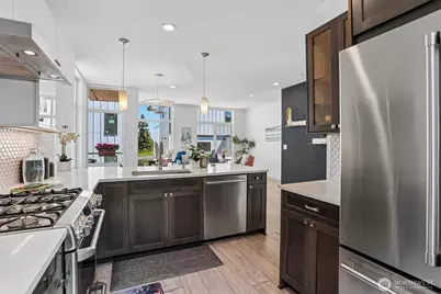 1926 Ferry Avenue SW, Seattle, WA 98116 - Photo 5