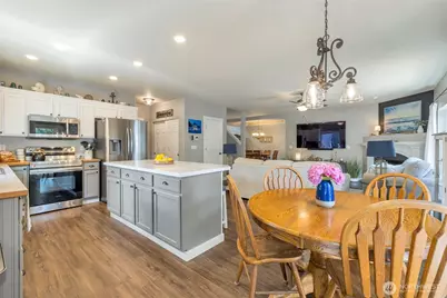 8721 153rd Street E, Puyallup, WA 98375 - Photo 13