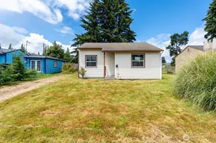 307 Cypress, Longview, WA 98632 - Photo 1