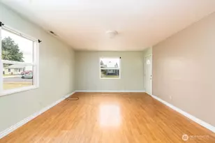 307 Cypress, Longview, WA 98632 - Photo 7